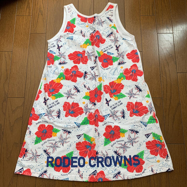 RODEO CROWNS(ロデオクラウンズ)のロデオクラウンズ　レディース　ワンピース　ロデオクラウン レディースのワンピース(ひざ丈ワンピース)の商品写真