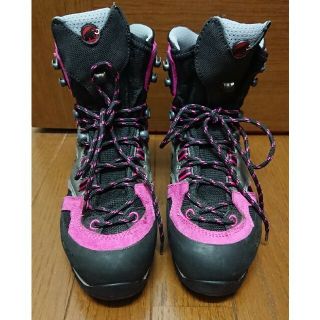 マムート(Mammut)の美品　マムート Mammut Magic GTX EUR38(登山用品)