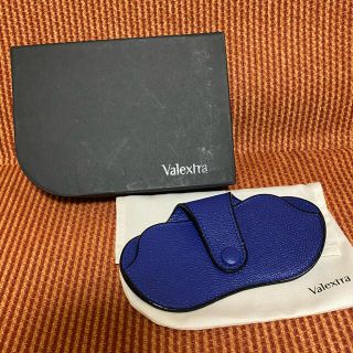 ヴァレクストラ(Valextra)のValextra ヴァレクストラ メガネケース ブルー イニシャル入り【A】(その他)