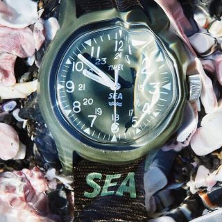 シー(SEA)の【新品未使用】TIMEX × WIND AND SEA / GREEN(腕時計(アナログ))