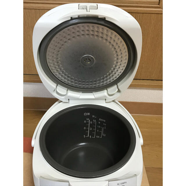 東芝 マイコンジャー炊飯器（1升炊き）　ホワイトTOSHIBA　マイコン保温釜 RC-18MSL-W - 2