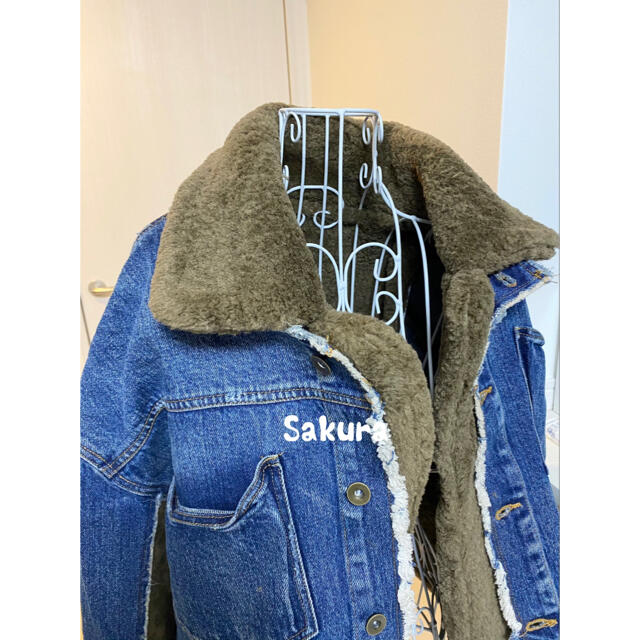 Ameri VINTAGE(アメリヴィンテージ)のAmeri 新品 MOUTON LAYERED DENIM JACKET レディースのジャケット/アウター(Gジャン/デニムジャケット)の商品写真