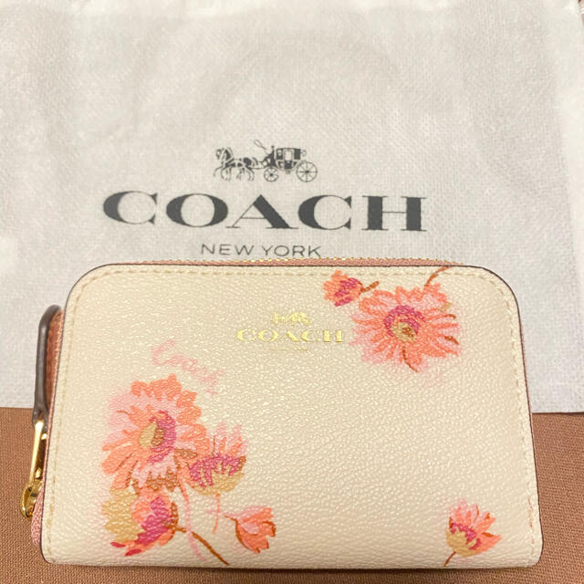 COACH(コーチ)のコーチ　花柄　コインケース レディースのファッション小物(コインケース)の商品写真