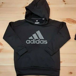 アディダス(adidas)のadidas　パーカー　130 cm①(その他)