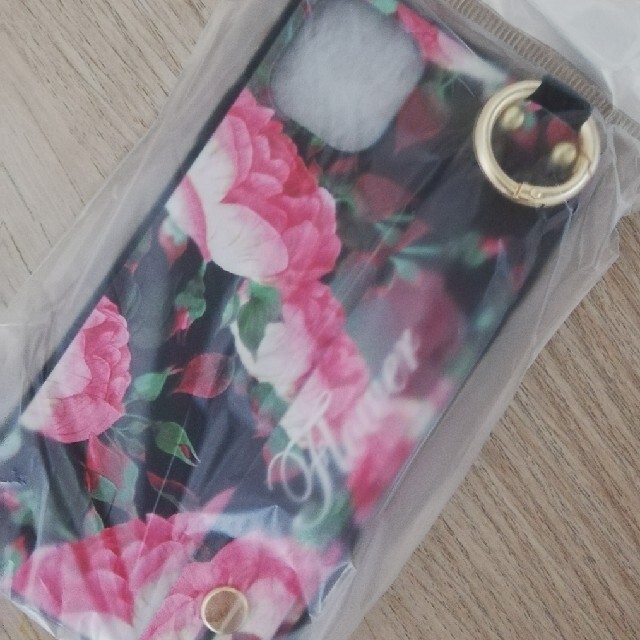 【花柄】スマホケース　iPhone１２　ベルト付き スマホ/家電/カメラのスマホアクセサリー(iPhoneケース)の商品写真