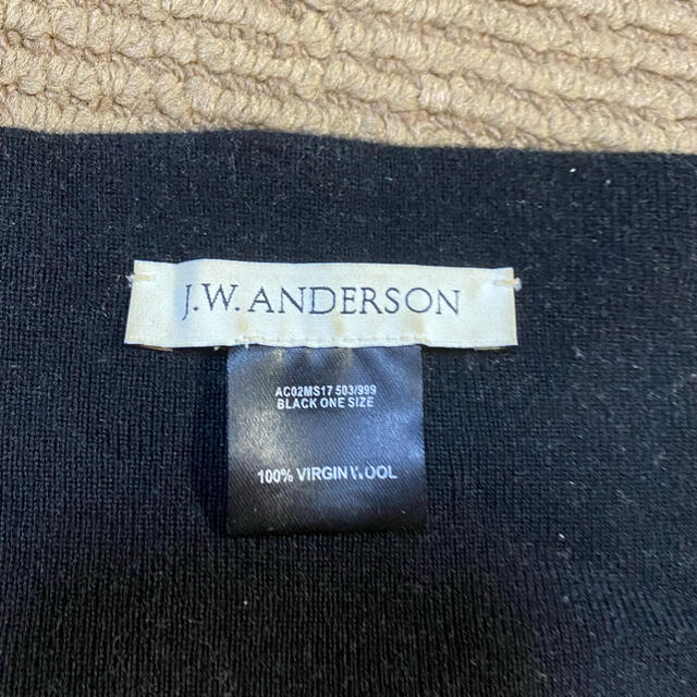 J.W.ANDERSON(ジェイダブリューアンダーソン)のJW Anderson ネックウォーマー メンズのファッション小物(ネックウォーマー)の商品写真