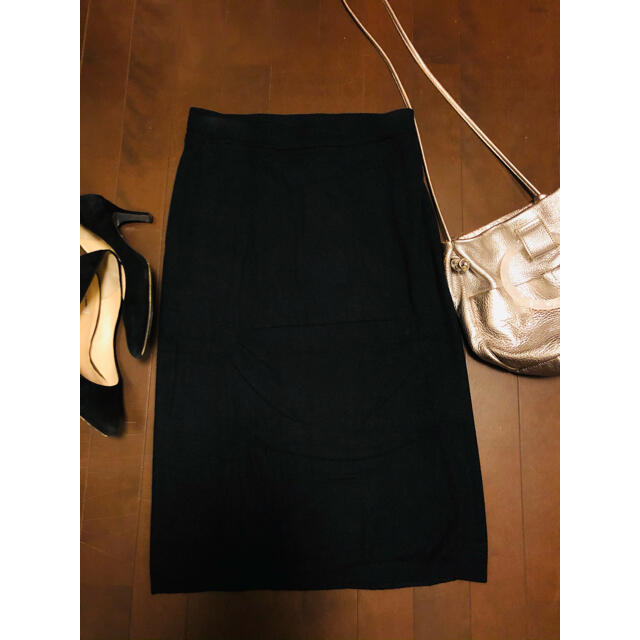 VIAGGIO BLU(ビアッジョブルー)のビアッジョブルー　ウール混　黒タイトスカート　定価18700円 レディースのスカート(その他)の商品写真