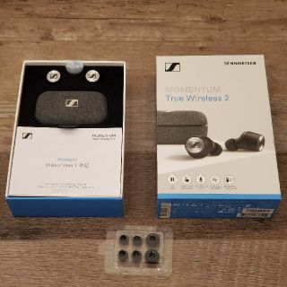 ゼンハイザー(SENNHEISER)のMOMENTUM True Wireless 2　美品　正規品(ヘッドフォン/イヤフォン)