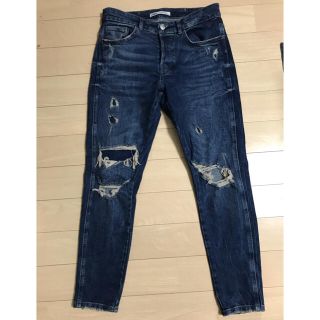 ザラ(ZARA)の【新品】ZARA/ダメージデニム スキニー(デニム/ジーンズ)