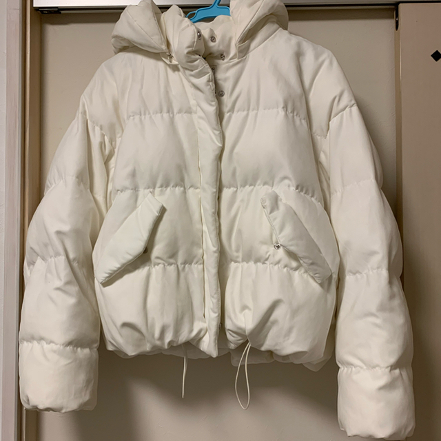 heather(ヘザー)のheather ダウンジャケット　白 レディースのジャケット/アウター(ダウンジャケット)の商品写真