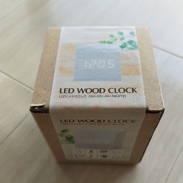 新品 未開封 LED WOOD CLOCK インテリア置時計③ インテリア/住まい/日用品のインテリア小物(置時計)の商品写真