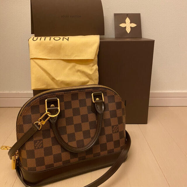 Louis Vuitton ALMA BB DAMIER