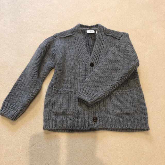 ZARA KIDS(ザラキッズ)のZarababy   ニットカーディガン☆ キッズ/ベビー/マタニティのキッズ服男の子用(90cm~)(カーディガン)の商品写真