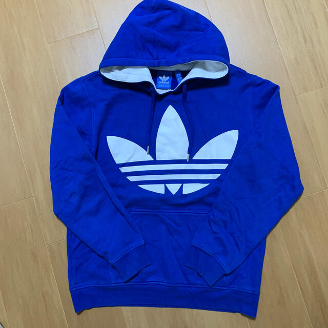 adidas originals パーカー