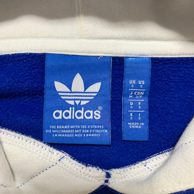 adidas originals パーカー 1