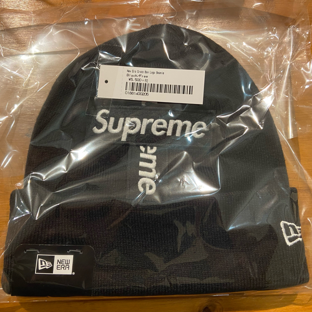 Supreme(シュプリーム)のsupreme cross box logo beanie ビーニー　黒 メンズの帽子(ニット帽/ビーニー)の商品写真