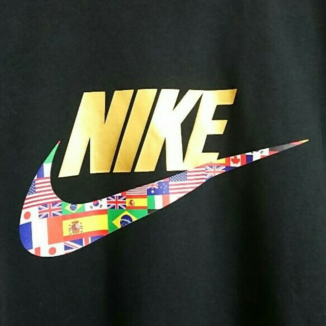 NIKE - ナイキ NIKE パーカー 国旗プリント ロゴ 新品未使用 の通販 by