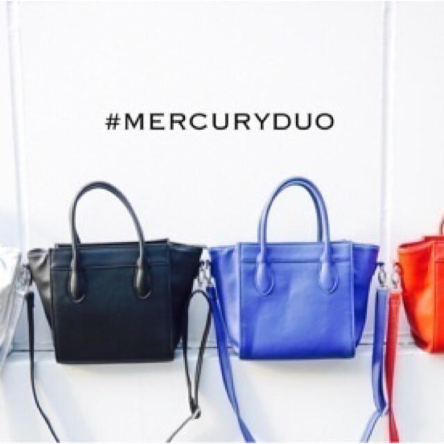 MERCURYDUO(マーキュリーデュオ)の差し色にも！ショルダーバッグ レディースのバッグ(ショルダーバッグ)の商品写真