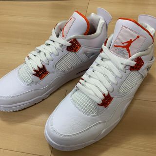 ナイキ(NIKE)のAIR JORDAN 4 RETRO/エアジョーダン/オレンジメタリック(スニーカー)