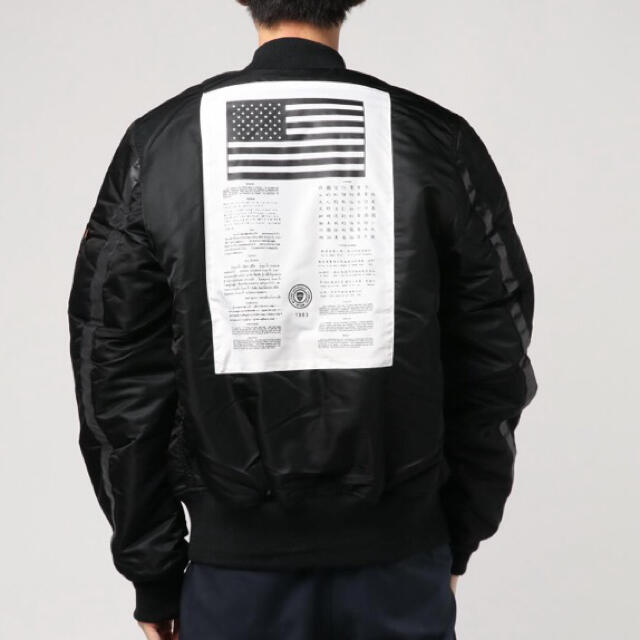 ALPHA INDUSTRIES(アルファインダストリーズ)の専用★ALPHA MA-1 ブラッドチット トランスポート リバーシブル /S メンズのジャケット/アウター(フライトジャケット)の商品写真