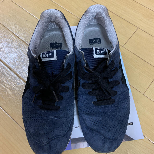 Onitsuka Tiger(オニツカタイガー)の【中大兄皇子様専用】オニツカタイガー　アライアンス　27㎝ メンズの靴/シューズ(スニーカー)の商品写真