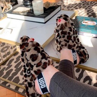 UGG Fluff Yeah Slide Leopard /レオパード　サンダル