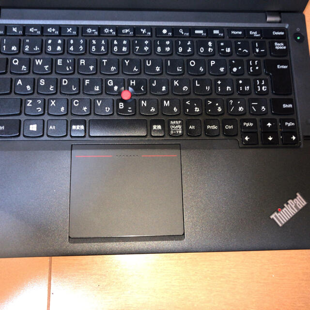Lenovo(レノボ)のノートパソコン X240 i5 4GB 500GB  スマホ/家電/カメラのPC/タブレット(ノートPC)の商品写真