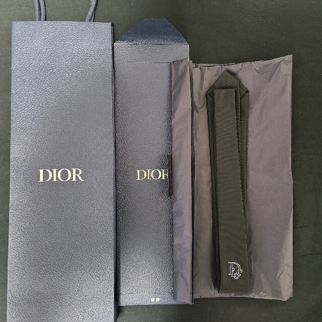 Christian Dior(クリスチャンディオール)の《最新作》Dior・Christian Dior・ネクタイ・メンズ・黒色 メンズのファッション小物(ネクタイ)の商品写真