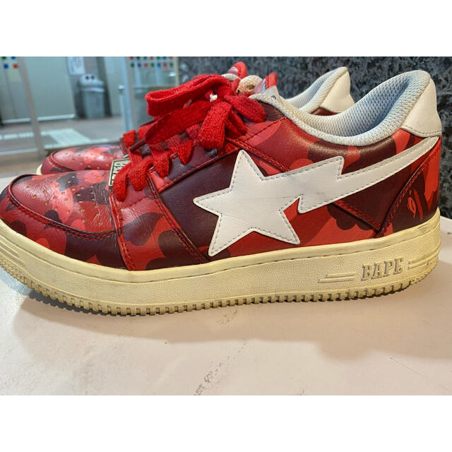 APE BAPESTA RED CAMO US9.5靴/シューズ