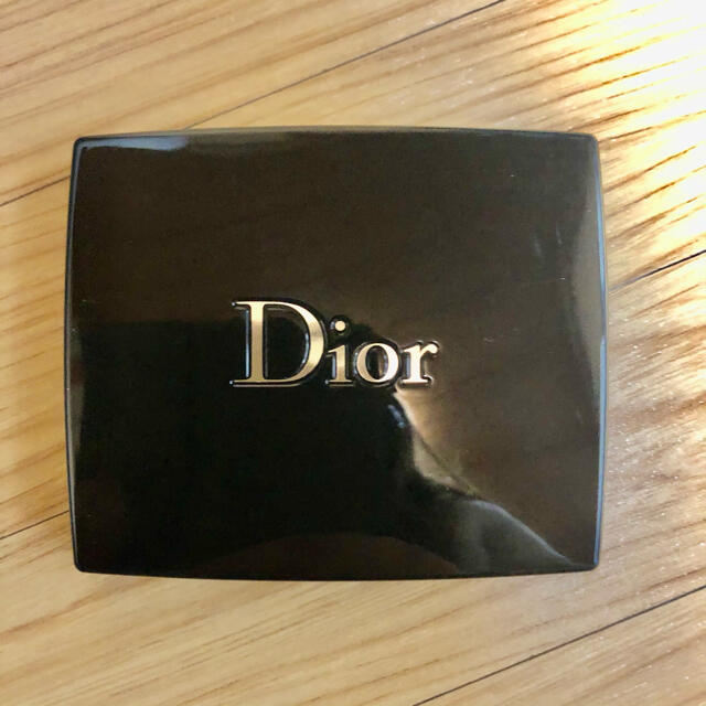 Dior(ディオール)のDior サンク クルール アイシャドウ コスメ/美容のベースメイク/化粧品(アイシャドウ)の商品写真