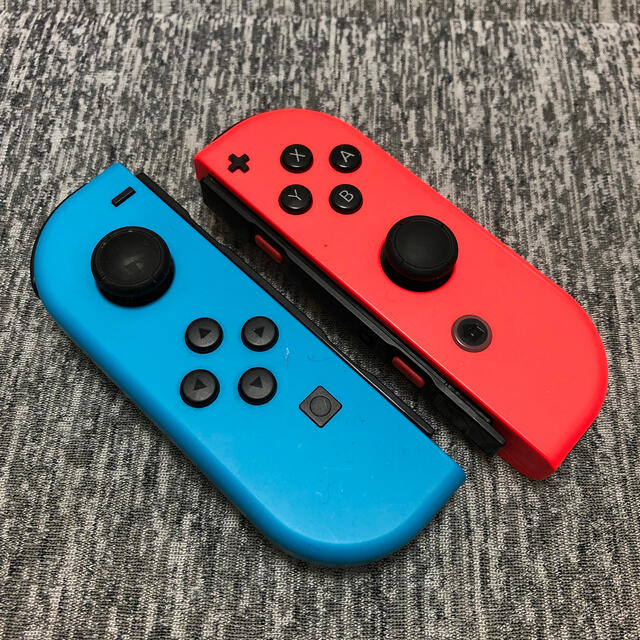 Nintendo Switch Joy-Con(L)ネオンブルー/(R)ネオン…