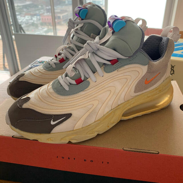 NIKE(ナイキ)のTRAVIS SCOTT X AIR MAX 270  27.5cm メンズの靴/シューズ(スニーカー)の商品写真