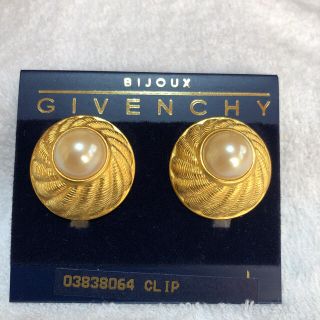 ジバンシィ(GIVENCHY)のGIVENCHY イヤリング　レトロアクセサリー　ヴィンテージ(イヤリング)