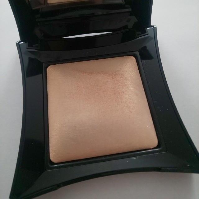 Sephora(セフォラ)のillamasqua Beyond powder イラマスカ OMG コスメ/美容のベースメイク/化粧品(フェイスカラー)の商品写真