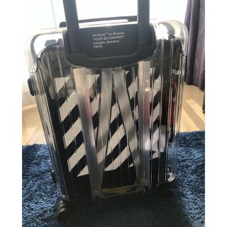 【国内正規品/美品】リモワ✖️オフホワイト コラボキャリーケース ブラック 【国内正規品/美品】リモワ✖️オフホワイト コラボキャリーケース ブラック