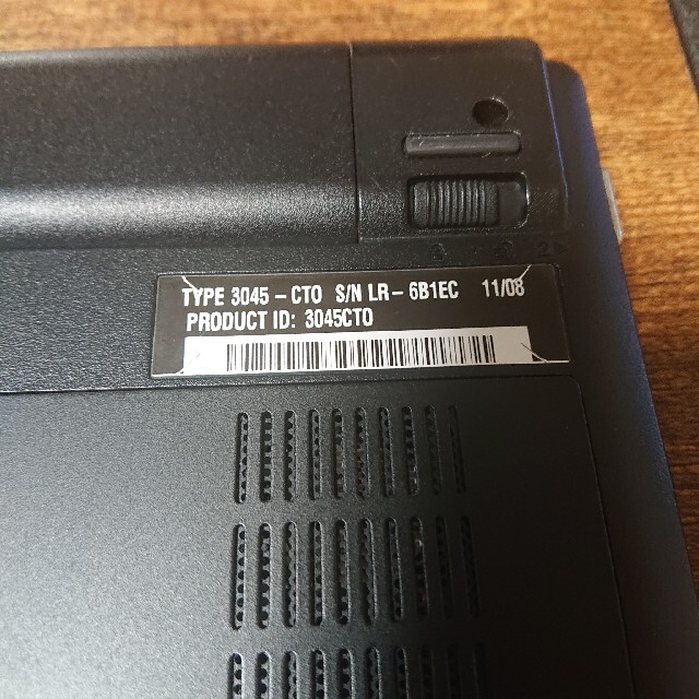 【送料込】LENOVO ThinkPad X121e　i3-2357M　8GB