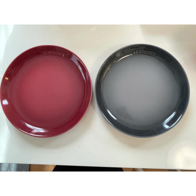 LE CREUSET(ルクルーゼ)のスフィアプレート 22cm インテリア/住まい/日用品のキッチン/食器(食器)の商品写真