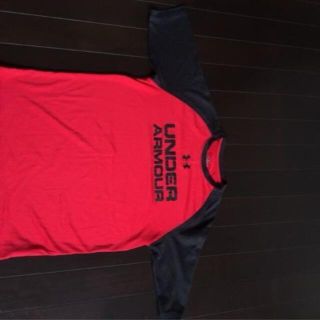 アンダーアーマー(UNDER ARMOUR)のアンダーアーマー　Tシャツ(Tシャツ/カットソー(半袖/袖なし))