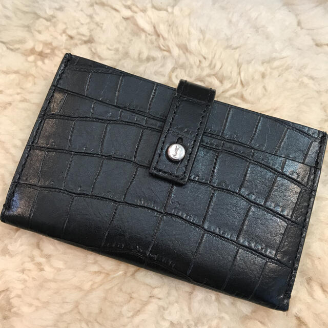 Saint Laurent(サンローラン)の☆美品☆サンローラン・パリ　カードケース　クロコ型押し レディースのファッション小物(名刺入れ/定期入れ)の商品写真