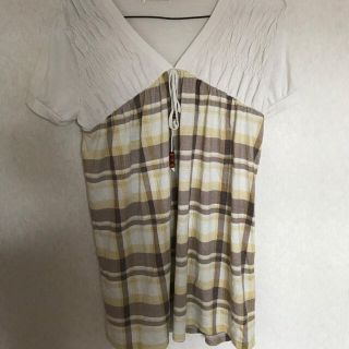 美品　トップス ブラウス　ワンピース　チェック柄　春　Mサイズ　白　ベージュ(ひざ丈ワンピース)