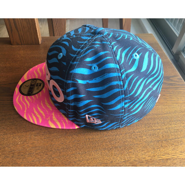 NEW ERA(ニューエラー)のKENZO×ニューエラ　キャップ　帽子　[新品未使用] メンズの帽子(キャップ)の商品写真