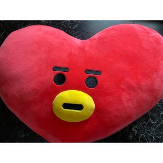 ボウダンショウネンダン(防弾少年団(BTS))のBT21 TATA クッション大 ぬいぐるみ(K-POP/アジア)