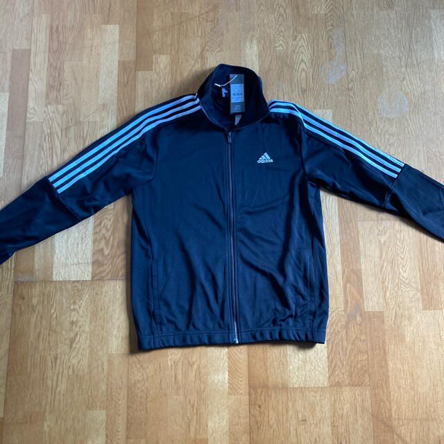 新品未使用　adidasジャージ上下セット