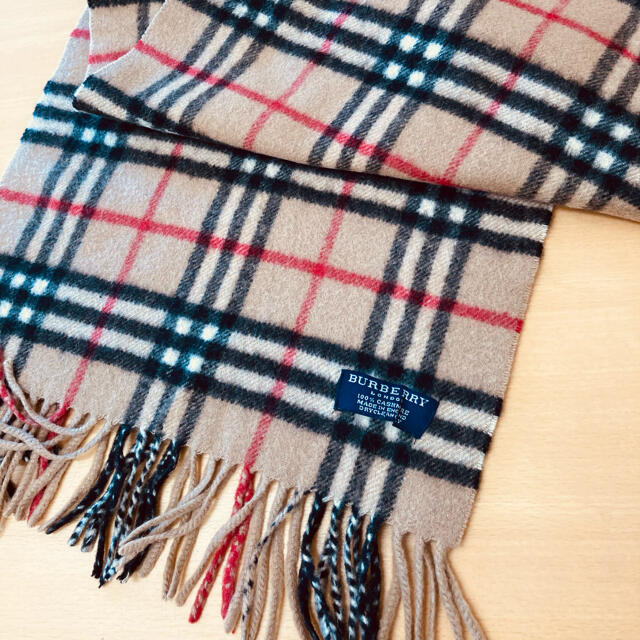 BURBERRY(バーバリー)の美品バーバリーBurberryのカシミア100%のマフラー ❣ レディースのファッション小物(マフラー/ショール)の商品写真