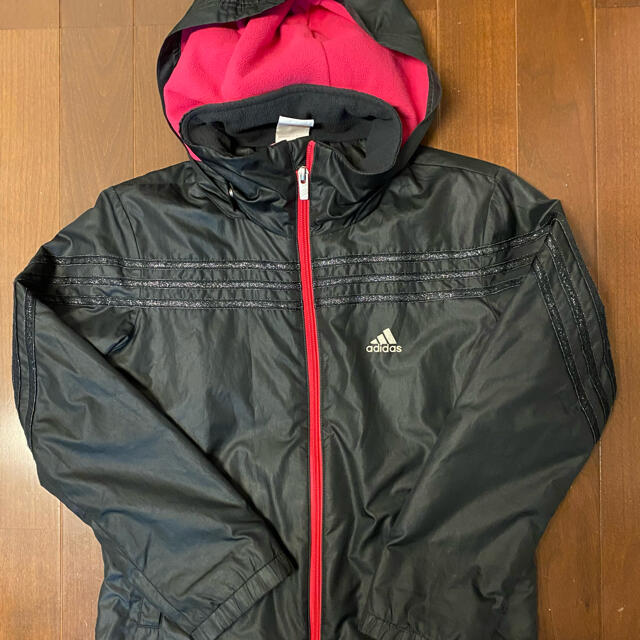 adidas(アディダス)のアディダス　ジャンバー　上着ウェアー140 キッズ/ベビー/マタニティのキッズ服女の子用(90cm~)(ジャケット/上着)の商品写真