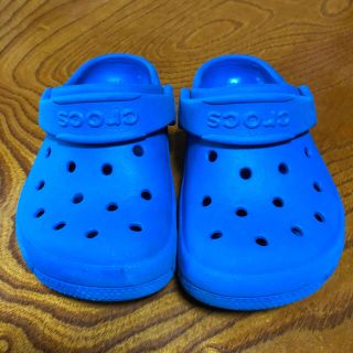 クロックス(crocs)のクロックス　青　c8 15.5cm(サンダル)