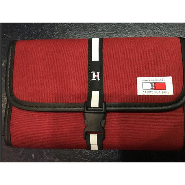 TOMMY HILFIGER(トミーヒルフィガー)のLEWISデジタルアクセサリーケース メンズのバッグ(その他)の商品写真