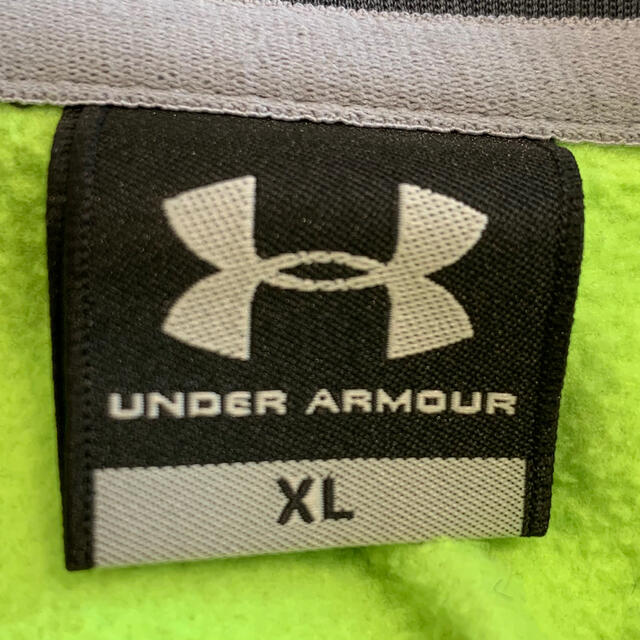 UNDER ARMOUR(アンダーアーマー)のアンダーアーマー  パーカー　XL メンズのトップス(パーカー)の商品写真