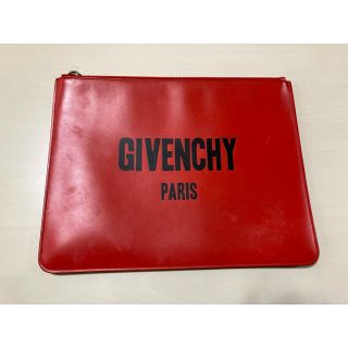 ジバンシィ(GIVENCHY)のGIVENCHY クラッチバッグ 赤(セカンドバッグ/クラッチバッグ)