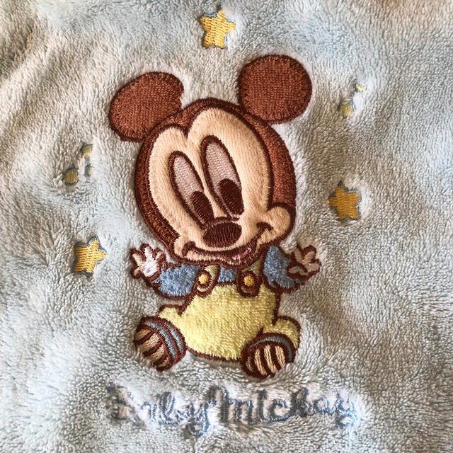 Disney(ディズニー)のミッキー　ベビー　スリーパーベスト キッズ/ベビー/マタニティのベビー服(~85cm)(パジャマ)の商品写真